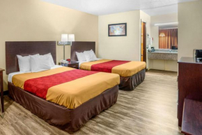 Отель Econo Lodge Rolla I-44 Exit 184 Near Missouri University of Science and Technology  Ролла